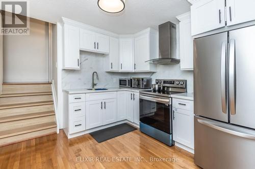 2171 Melissa Cres Crescent, Burlington, ON - Indoor Photo Showing Kitchen With Stainless Steel Kitchen
