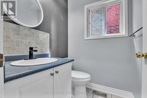 18 Summer Mist Court, Brampton, ON - Indoor Photo Showing Bathroom