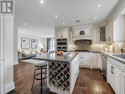 60 Sonneck Square, Toronto, ON - Indoor Photo Showing Kitchen With Upgraded Kitchen