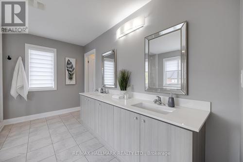 1323 Butler Street, Innisfil, ON - Indoor Photo Showing Bathroom