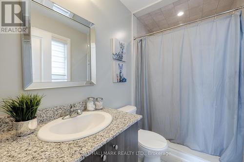 1323 Butler Street, Innisfil, ON - Indoor Photo Showing Bathroom