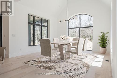 20 Gallagher Crescent, Springwater, ON - Indoor Photo Showing Dining Room
