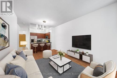 1101 - 509 Beecroft Road, Toronto, ON - Indoor Photo Showing Living Room