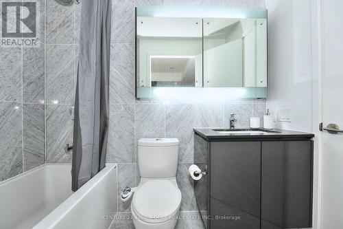 811 - 115 Mcmahon Drive, Toronto, ON - Indoor Photo Showing Bathroom