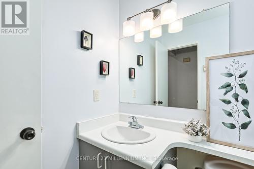 5 Trafalgar Road, Collingwood, ON - Indoor Photo Showing Bathroom