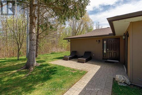 5 Trafalgar Road, Collingwood, ON - Outdoor With Exterior