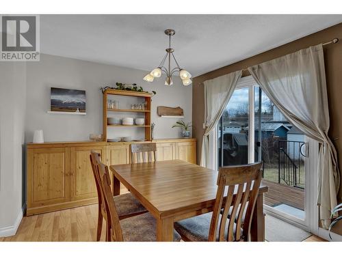 3149 Monahan Crescent, Prince George, BC - Indoor Photo Showing Dining Room