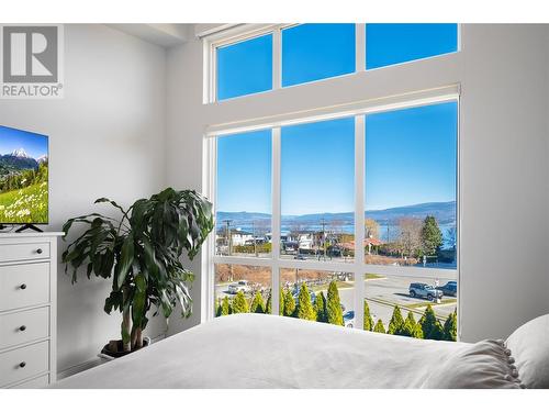 4215 Gellatly Road S Unit# 1305, West Kelowna, BC - Indoor Photo Showing Bedroom