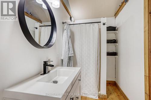 3795 Liberty Street N, Clarington, ON - Indoor Photo Showing Bathroom