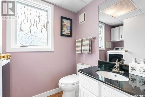2461 Canary Street, North Battleford, SK - Indoor Photo Showing Bathroom