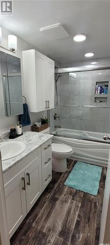 13 Evans Place, Meadow Lake, SK - Indoor Photo Showing Bathroom