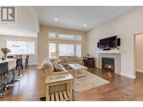 12764 Cliffshore Drive, Lake Country, BC - Indoor Photo Showing Living Room With Fireplace