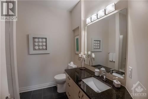 Second full bathroom with bath tub - 66 Villa Crescent, Ottawa, ON - Indoor Photo Showing Bathroom