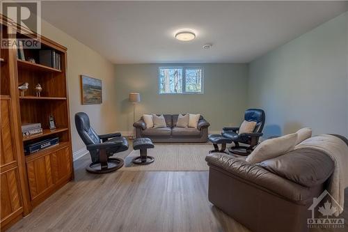 Finished part of basement sitting area with large windows - 66 Villa Crescent, Ottawa, ON - Indoor