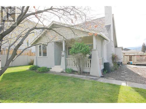 739 Government Street, Penticton, BC - Outdoor