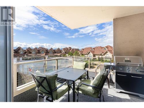 1128 Sunset Drive Unit# 401, Kelowna, BC - Outdoor With Deck Patio Veranda With Exterior