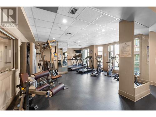 1128 Sunset Drive Unit# 401, Kelowna, BC - Indoor Photo Showing Gym Room