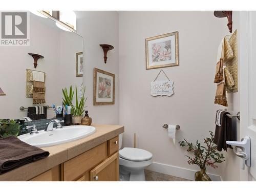 7760 Okanagan Landing Road Unit# 12, Vernon, BC - Indoor Photo Showing Bathroom