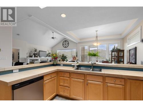 7760 Okanagan Landing Road Unit# 12, Vernon, BC - Indoor Photo Showing Kitchen With Double Sink
