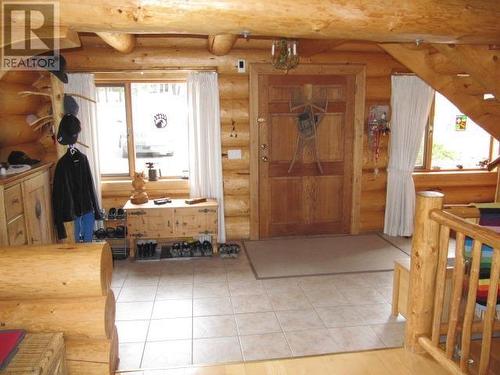 4768 Telqua Drive, 108 Mile Ranch, BC - Indoor Photo Showing Other Room