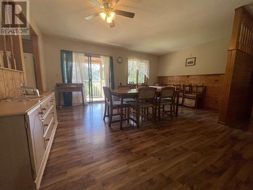 4892 Mackenzie Highway, Williams Lake, BC - Indoor Photo Showing Dining Room