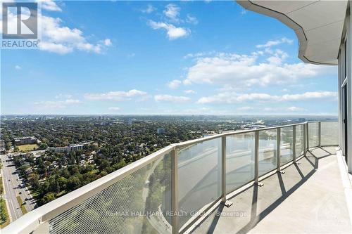 4502 - 805 Carling Avenue, Ottawa, ON - Outdoor With View With Exterior