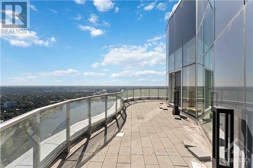 4502 - 805 Carling Avenue, Ottawa, ON - Outdoor With View With Exterior