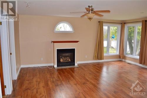 126 Churchill Avenue, Carleton Place, ON - Indoor Photo Showing Living Room With Fireplace