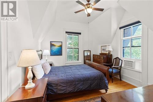 157 Dibble Street W, Prescott, ON - Indoor Photo Showing Bedroom