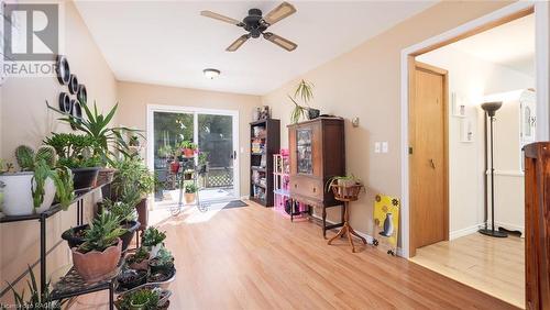 27 Shamrock Boulevard, Oliphant, ON - Indoor Photo Showing Other Room