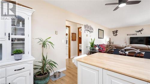 27 Shamrock Boulevard, Oliphant, ON - Indoor Photo Showing Kitchen