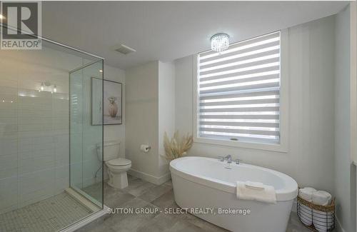 83 Daventry Way, Middlesex Centre, ON - Indoor Photo Showing Bathroom