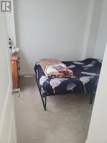 4 Queenpost Dr Drive, Brampton, ON - Indoor Photo Showing Bedroom