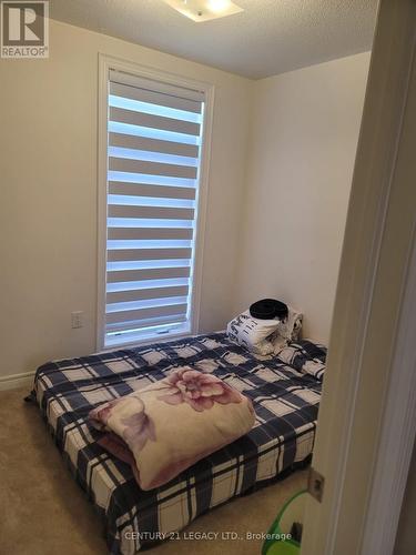 4 Queenpost Dr Drive, Brampton, ON - Indoor Photo Showing Bedroom