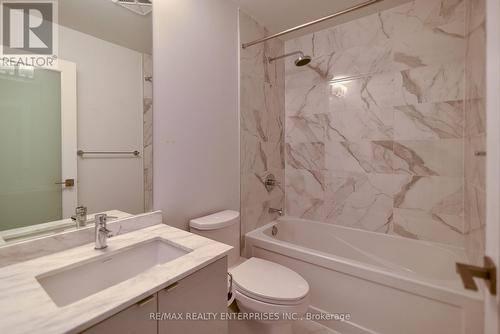 2415 - 4055 Parkside Village Drive, Mississauga, ON - Indoor Photo Showing Bathroom