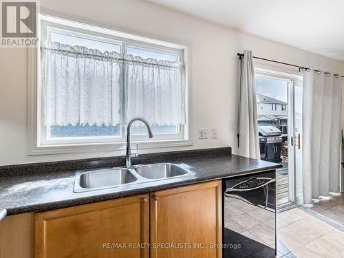 7 Patience Drive, Brampton, ON - Indoor Photo Showing Kitchen With Double Sink