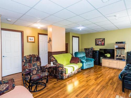 Family room - 666 Av. Camille-Dumais, Saint-Pascal, QC - Indoor