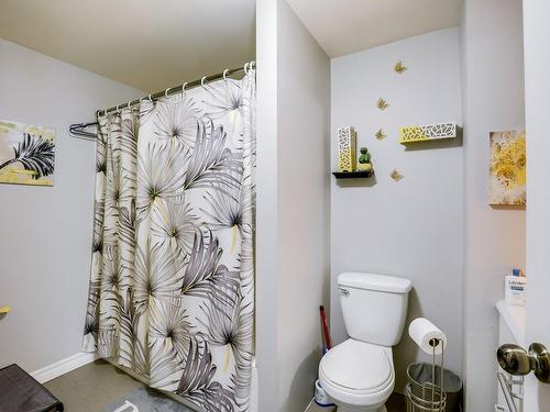Bathroom - 556 Boul. Maloney E., Gatineau (Gatineau), QC - Indoor Photo Showing Bathroom