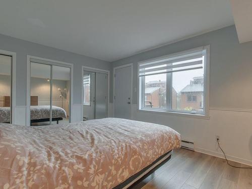 Chambre Ã  coucher principale - 8673 Rue Joseph-Quintal, Montréal (Ahuntsic-Cartierville), QC - Indoor Photo Showing Bedroom