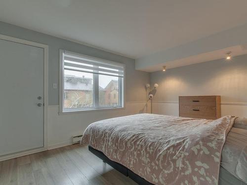 Chambre Ã  coucher principale - 8673 Rue Joseph-Quintal, Montréal (Ahuntsic-Cartierville), QC - Indoor Photo Showing Bedroom