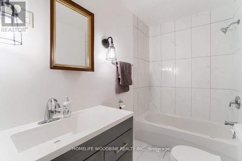 4 Treleaven Drive, Brampton, ON - Indoor Photo Showing Bathroom