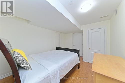 5 Fringetree Road, Brampton, ON - Indoor Photo Showing Bedroom