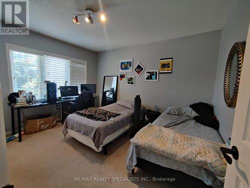 3372 Bruzan Crescent, Mississauga, ON - Indoor Photo Showing Bedroom