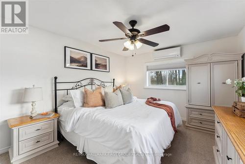 73 Lakeside Beach Road, Scugog, ON - Indoor Photo Showing Bedroom