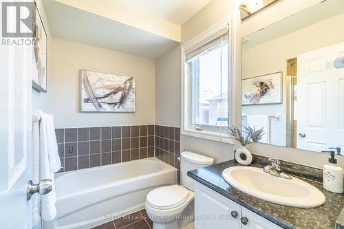142 Maria Road, Markham, ON - Indoor Photo Showing Bathroom
