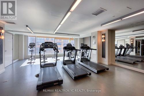 610 - 9090 Yonge Street, Richmond Hill, ON - Indoor Photo Showing Gym Room