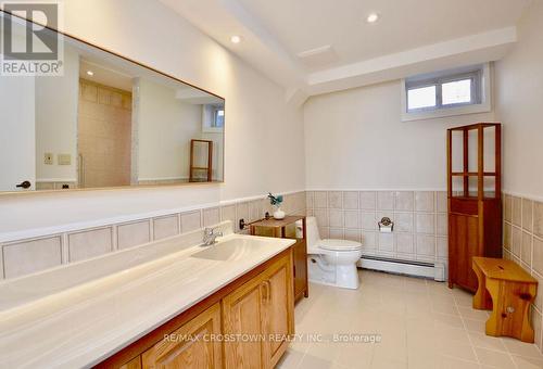 1831 Woods Bay Road, Severn, ON - Indoor Photo Showing Bathroom