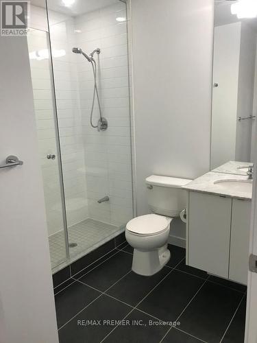 521 - 55 East Liberty Street, Toronto, ON - Indoor Photo Showing Bathroom