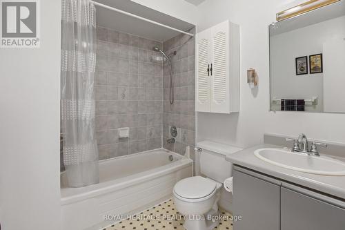 2129 Blue Ridge Crescent, Pickering, ON - Indoor Photo Showing Bathroom