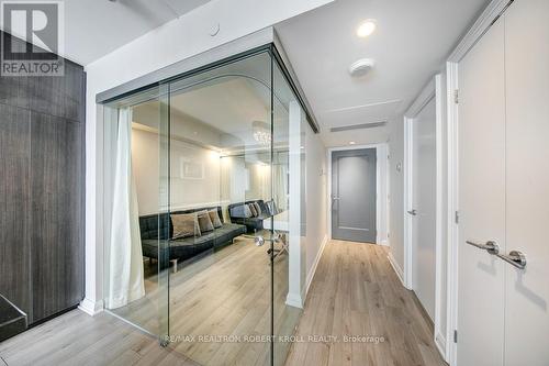 2818 - 155 Yorkville Avenue, Toronto, ON - Indoor Photo Showing Other Room